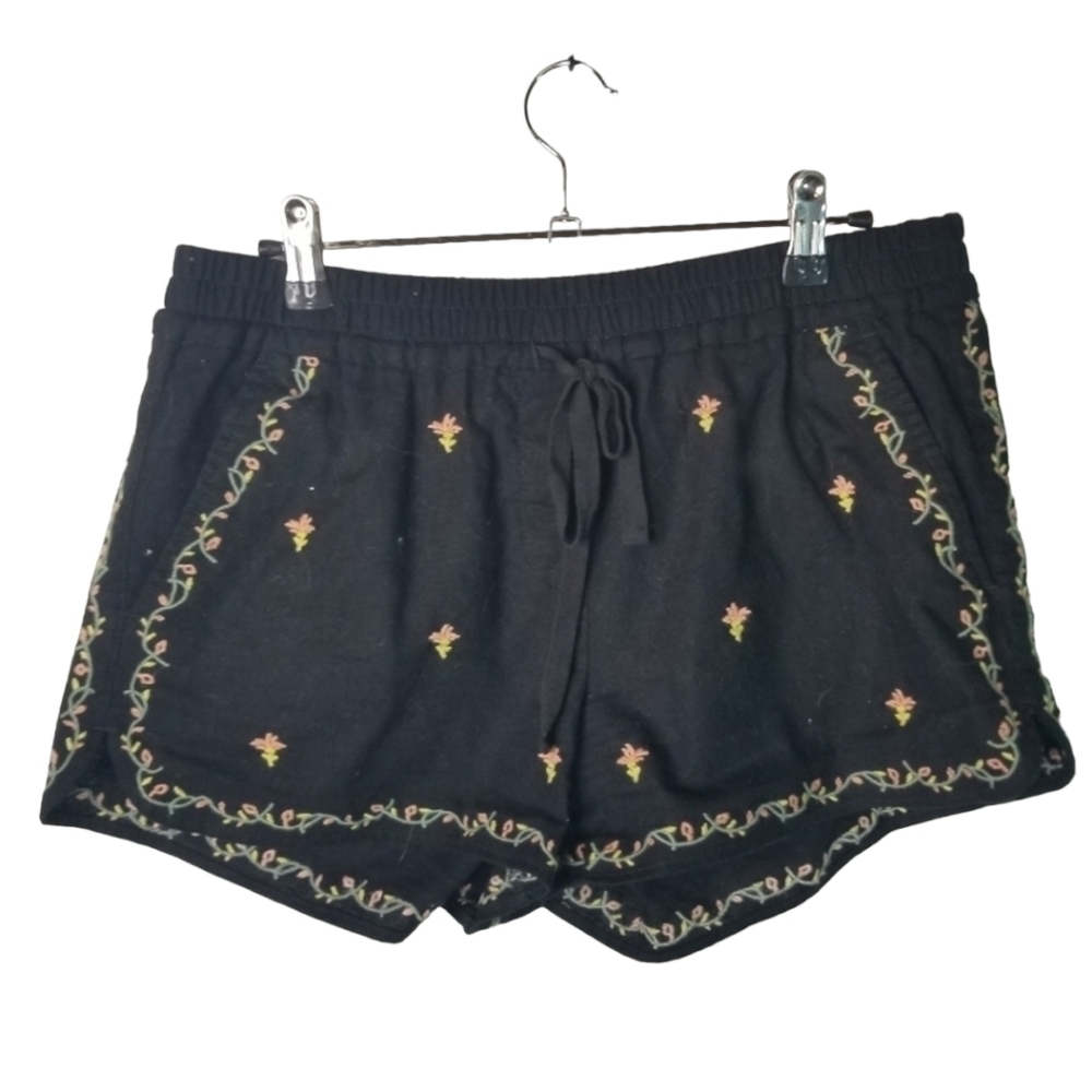 LOFT Black and Yellow Athletic Shorts with Modern Flair